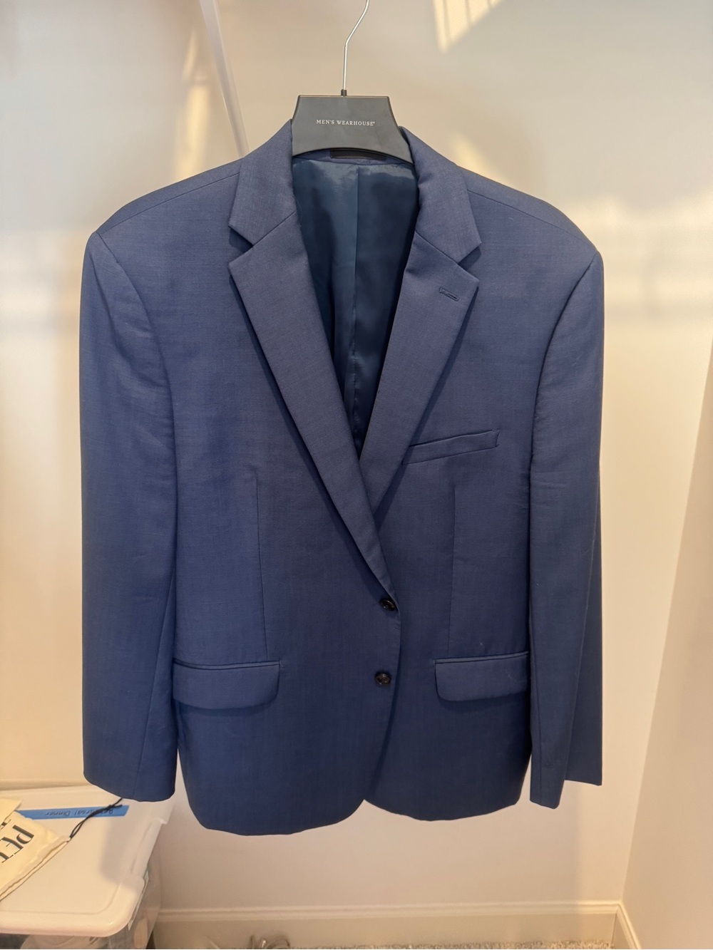 Calvin Klein Tailored Navy Blue Two-Button Sport Coat 48R
